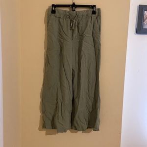 Comfy wide legged pants